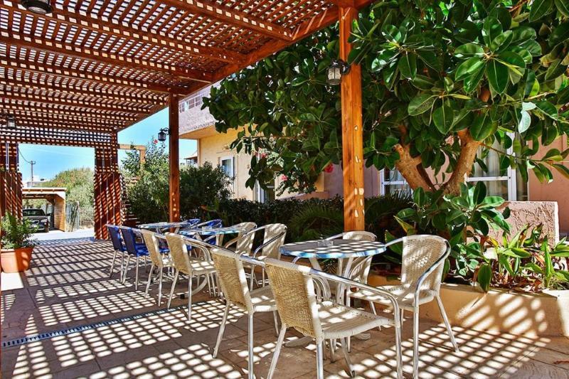Cosman Hotel Kokkini Hani Buitenkant foto