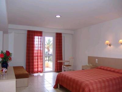 Cosman Hotel Kokkini Hani Buitenkant foto